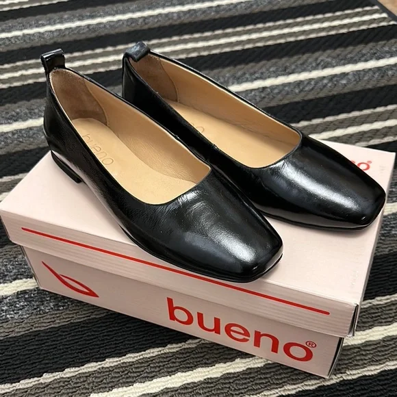 Sz 38 (7.5)⭐️NWT Bueno Elizabeth Black Patent Leather Flats. - Picture 5 of 13